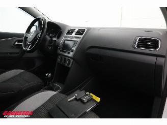 Volkswagen Polo 1.0 Cross Bluetooth Airco picture 13