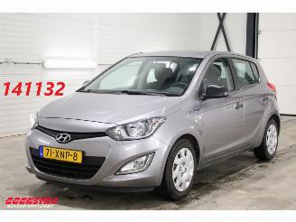 Coche accidentado Hyundai I-20 1.2i Business Edition Airco AHK 82.240 km! 2012/7