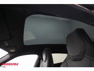 Porsche Taycan 105 kWh Peformance+ Pano Memory 360° Sport Chrono Bose picture 17