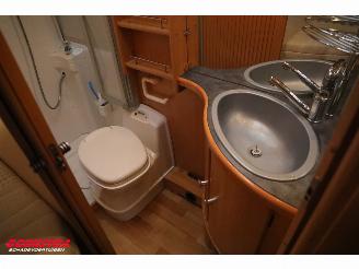 LMC  Liberty 6850 ti 2.8 JTD Solar Schotel Frans Bed Cruise picture 11