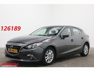 Coche accidentado Mazda 3 2.0 TS Navi Clima Cruise PDC AHK 143.954 km! 2015/9