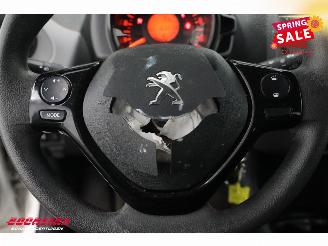 Peugeot 108 1.0 e-VTi Active Airco Bluetooth 83.518 km! picture 18