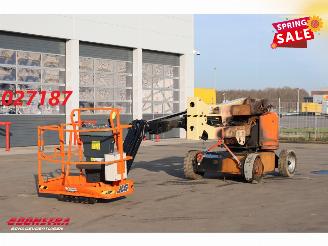 krockskadad bil machine JLG  E450 AJ BY 2024 2023/12