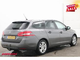 Peugeot 308 SW 1.2 PureTech Active Pano Navi Clima Cruise PDC AHK picture 3