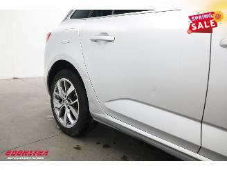 Renault Mégane Estate 1.5 dCi Aut. LED Navi Clima Cruise PDC picture 16