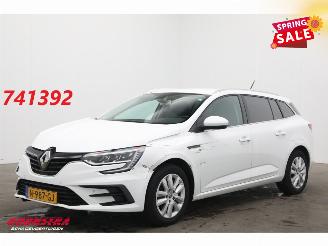 krockskadad bil auto Renault Mégane Estate 1.0 TCe Zen LED Navi Clima Cruise PDC 2021/10