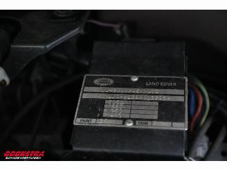 Landrover Defender 2.4 TD HT 110" E 4WD 6-Pers Leder Airco AHK picture 37