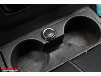 Landrover Defender 2.4 TD HT 110" E 4WD 6-Pers Leder Airco AHK picture 34