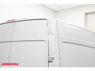 Volkswagen Crafter 2.0 TDI L3-H3 Navi Airco Cruise PDC AHK picture 6