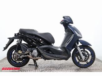 Piaggio Beverly 350 350 Beverly Sport ABS picture 7