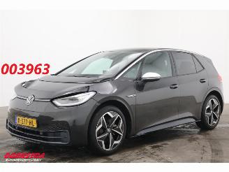 Damaged car Volkswagen ID.3 First Plus 58 kWh LED Apple/Android Navi Cruise Camera SHZ 62.878 km! 2020/12