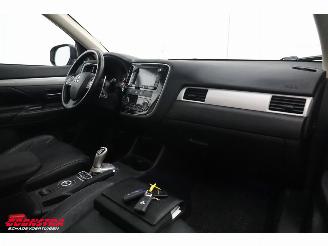 Mitsubishi Outlander 2.0 PHEV 4WD Instyle+ ACC Schuifdak Leder Camera SHZ AHK picture 12