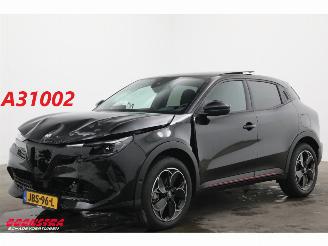Unfallwagen Alfa Romeo Junior Elettrica Speciale 54 kWh Pano LED ACC Massage Camera 5.351 km! 2025/8
