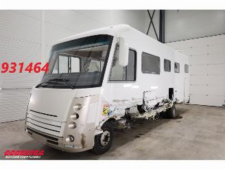 damaged campers Niesmann+Bischoff  Flair 800 ILW 70C20 Aut. Lucht Leder Dakairco Solar TV Hefbed 2014/7