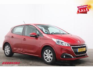Peugeot 208 1.2 PureTech Blue Lion 5-DRS Navi Airco Cruise Bluetooth PDC picture 2
