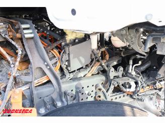 Mercedes E-Actros 400 Full Air 6X2 LBW picture 23