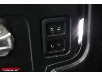 Land Rover Defender 110 3.0 D250 X-Dynamic SE LED ACC Lucht Meridian Camera AHK picture 16