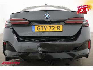 BMW 5-serie 530e M-Sport Pro Leder ACC H/K Camera SHZ picture 14