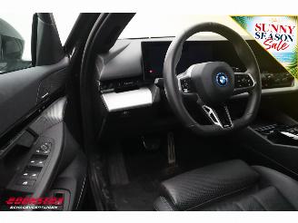 BMW 5-serie 530e M-Sport Pro Leder ACC H/K Camera SHZ picture 24