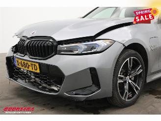 BMW 3-serie 330E M-Sport Schuifdak H/K Memory HUD LRHZ Camera AHK picture 11