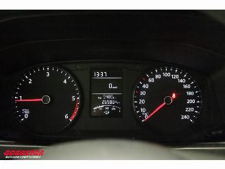 Volkswagen Transporter 2.0 TDI L1-H1 9-Pers. Airco picture 14