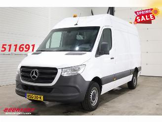krockskadad bil bedrijf Mercedes Sprinter 315 CDI 9G-tronic L2-H2 RWD Airco Cruise Camera AHK 2023/6