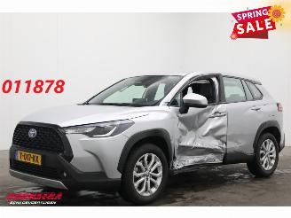 skadebil auto Toyota Corolla Cross 2.0 HP Hybrid Active LED ACC Navi Clima Camera LRHZ SHZ AHK 2023/3