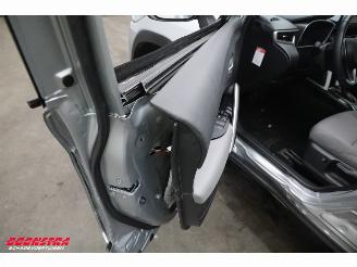 Toyota Corolla Cross 2.0 HP Hybrid Active LED ACC Navi Clima Camera LRHZ SHZ AHK picture 13