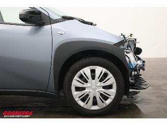 Toyota Aygo 1.0 VVT-i MT Play Apple/Android ACC Airco Camera 9.446 km! picture 5