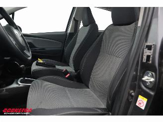 Toyota Yaris 1.5 Hybrid Lease Navi Clima Cruise Camera AHK 79.788 km! picture 15