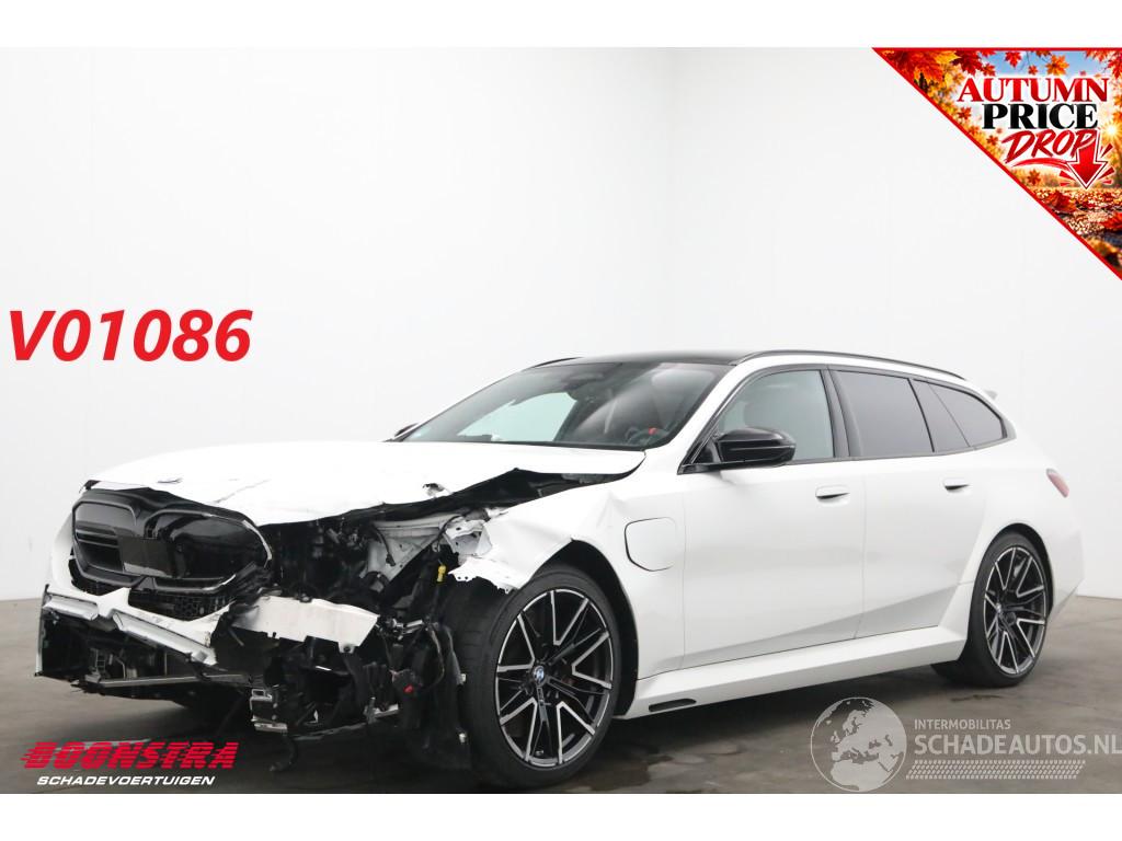 BMW M5 Touring Drivers Package HUD Carbon B&W ACC 360° AHK
