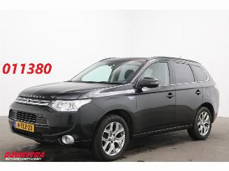 skadebil auto Mitsubishi Outlander 2.0 PHEV Instyle 4WD Leder Schuifdak Navi Clima Cruise SHZ AHK 2014/3