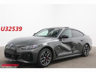 skadebil auto BMW i4 M50 84 kWh Schuifdak LED ACC H/K HUD Memory 360° AHK 2024/11