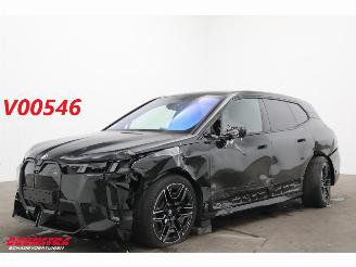 Voiture accidenté BMW iX xDrive M70 112 kWh Pano LED ACC B&W Memory 360° AHK 2025/4