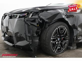 BMW iX xDrive M70 112 kWh Pano LED ACC B&W Memory 360° AHK picture 11