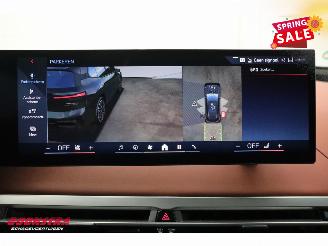 BMW iX xDrive M70 112 kWh Pano LED ACC B&W Memory 360° AHK picture 32