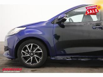 Toyota Yaris 1.5 Hybrid First Edition LED ACC Navi Clima Camera picture 8
