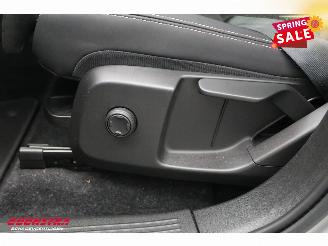 Volvo C-40 Recharge Plus 69 kWh Pano LED ACC Camera LRHZ AHK picture 31