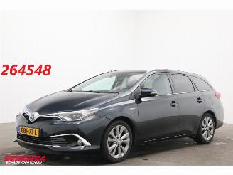 damaged passenger cars Toyota Auris Touring Sports 1.8 Hybrid Navi Clima Cruise Camera SHZ PDC 2016/8