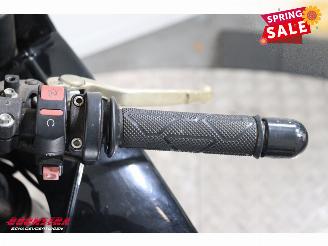 Aprilia  RSV 1000 Mille picture 12