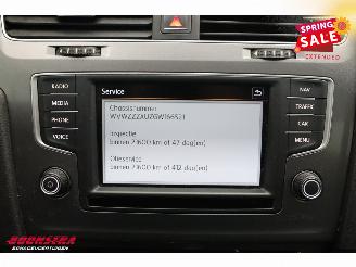 Volkswagen Golf 1.6 TDI Trendline BlueMotion Navi Bluetooth Airco Cruise picture 13