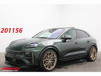 krockskadad bil auto Porsche Macan Turbo 100 kWh Pano ACC InnoDrive PDLS+ PASM Sport Chrono 360° Burmester 2024/8