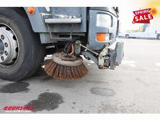 MAN TGM 18.240 Bucher Optifant 70 Kehrmaschine picture 10