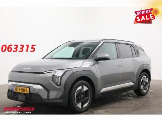 skadebil auto Kia EV3 Plus 81.4 kWh LED ACC Apple/Android LRHZ Camera 2025/7