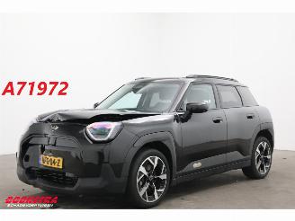 uszkodzony samochody osobowe Mini Mini E Classic L 42.5 kWh Pano LED ACC H/K HUD 360° LRHZ 2025/2