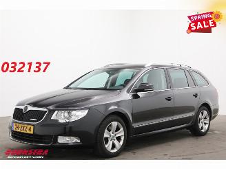 Uttjänta bilar auto Skoda Superb Combi 1.6 TDI Greenline Ambition Memory Xenon Navi Cruise SHZ PDC 2012/12