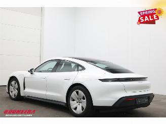 Porsche Taycan 79 kWh Pano LED Leder Cruise SHZ picture 4