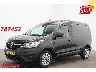 krockskadad bil bedrijf Renault Express 1.5 dCi 75 Comfort + Airco Cruise PDC AHK 2021/12
