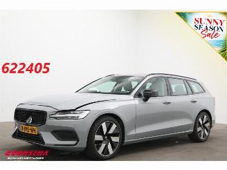 krockskadad bil auto Volvo V-60 2.0 B3 Momentum Advantage LED ACC Leder Apple/Android LRHZ AHK 2024/1