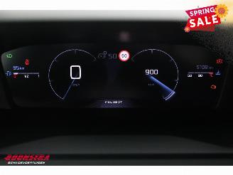 Peugeot 2008 1.2 PureTech 100 Active Navi Clima Cruise 5.108 km! picture 18